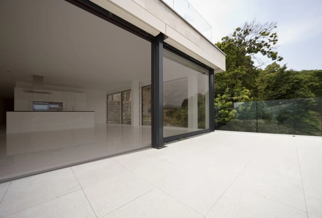 STERLING 50 ■ binnen op bijna alle beglazingen